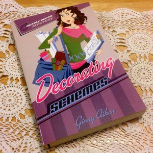 Book Sale! 3 for $10! Fashion, Mystery, Decorating Schemes